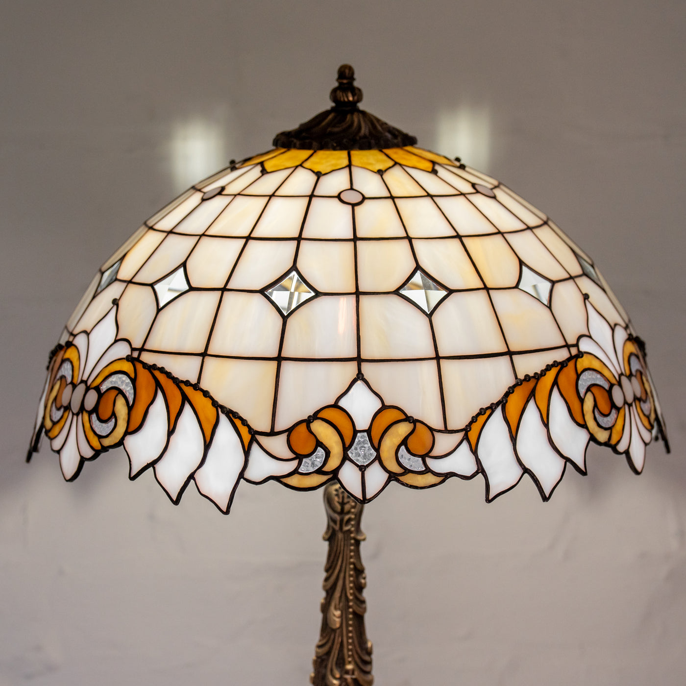 tiffany lamp made of modern stained glass