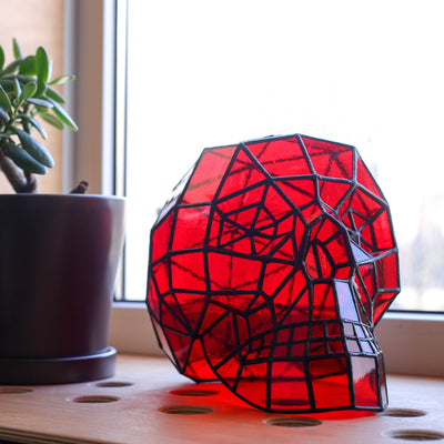 Red-coloured stained glass 3D human skull for Halloween celebrations