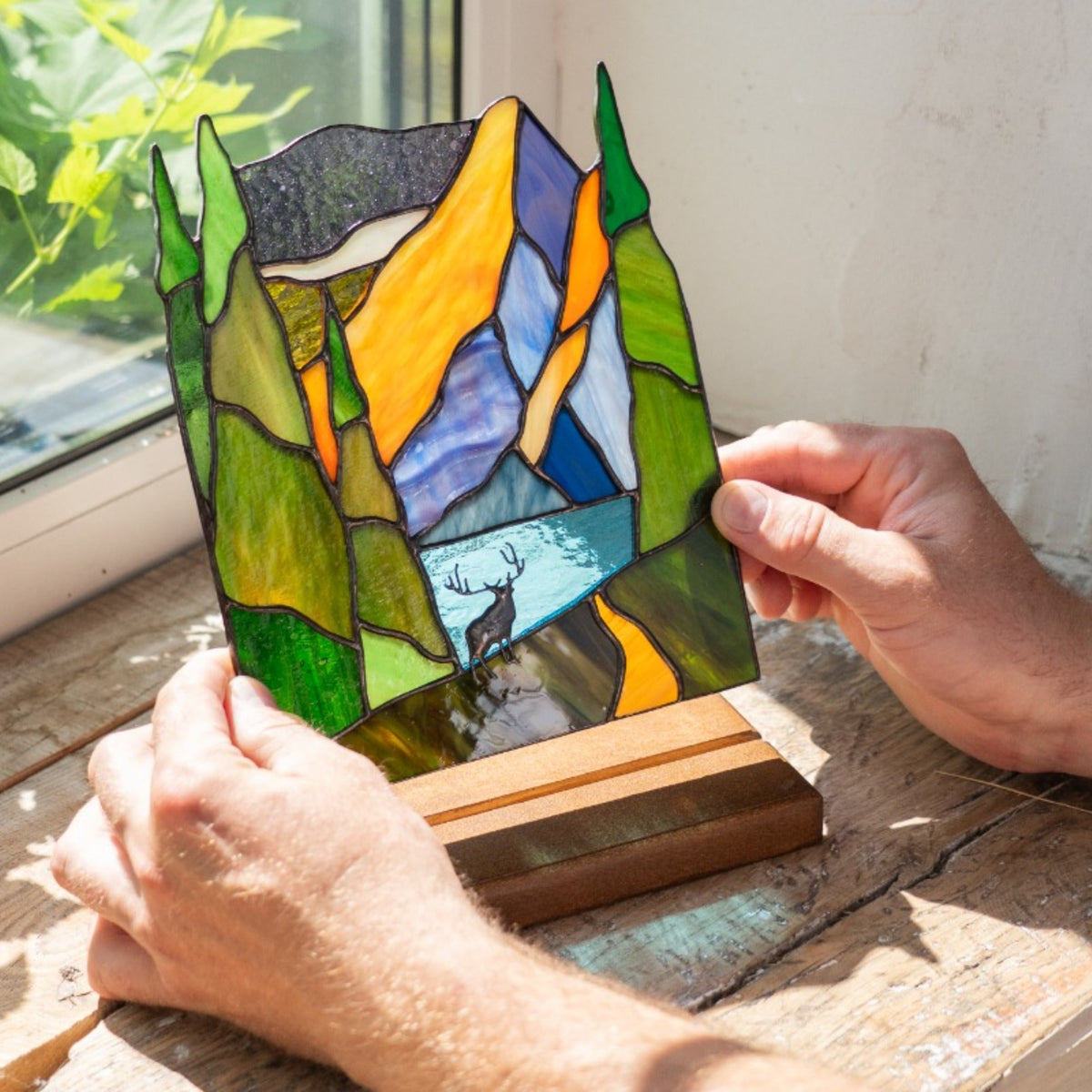 How to Photograph Stained Glass | Glass Art Stories