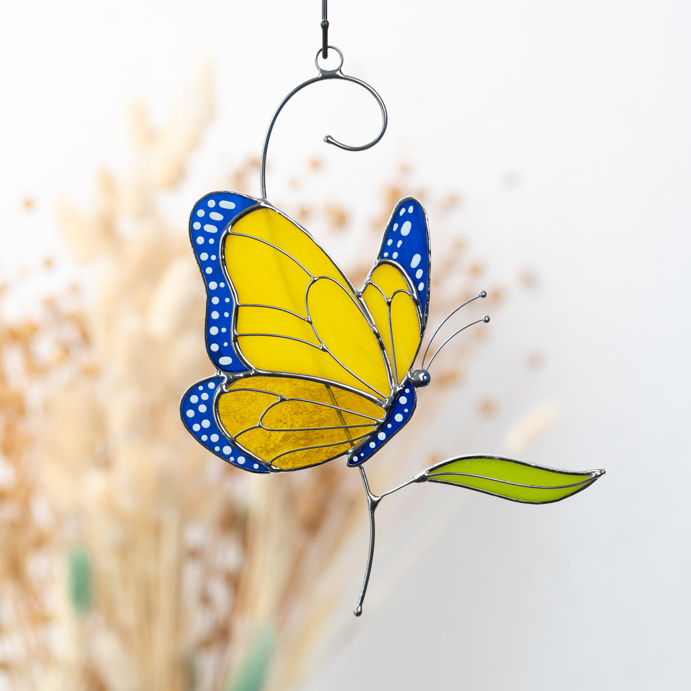 decoration for indoor and outdoor of monarch butterfly made of stained glass