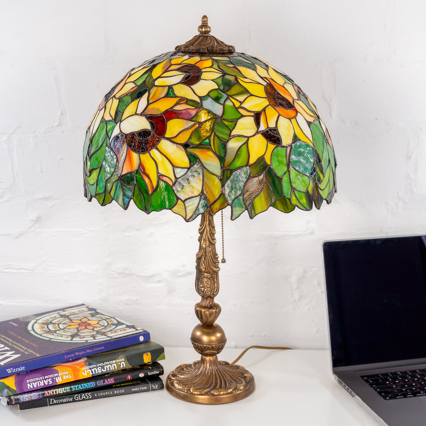 stained glass lamp of sunflowers