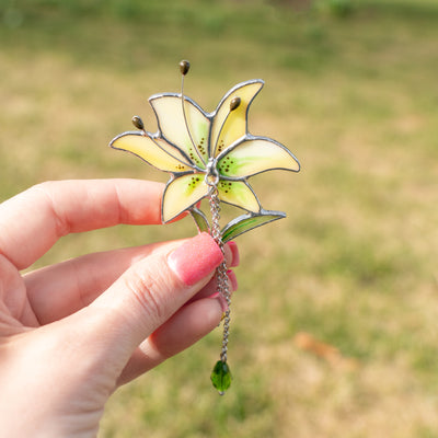 Lily Stained Glass Pin