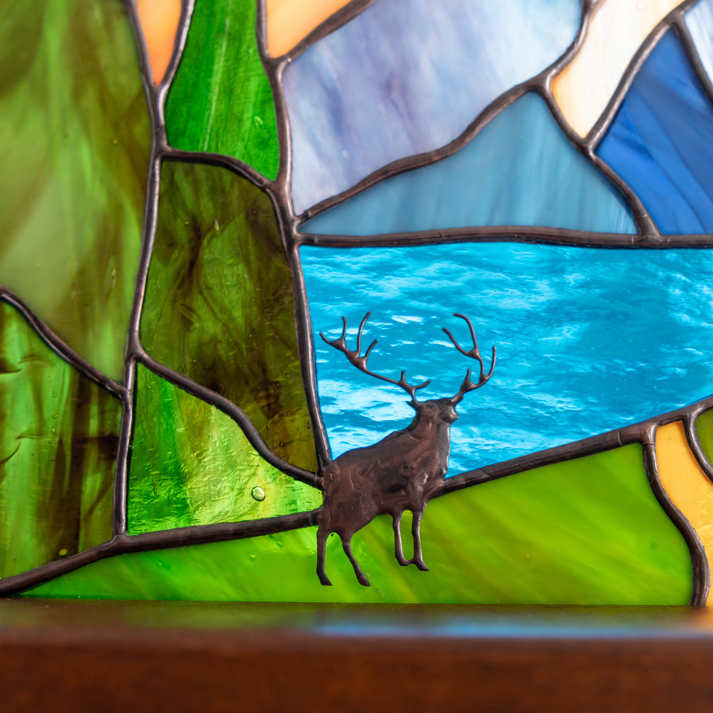 deer on the stained glass panel table decor 