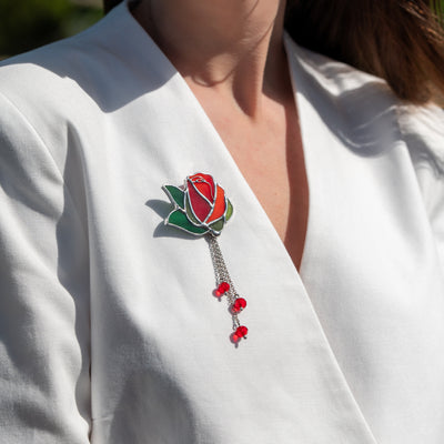 red rose pin made of stained glass