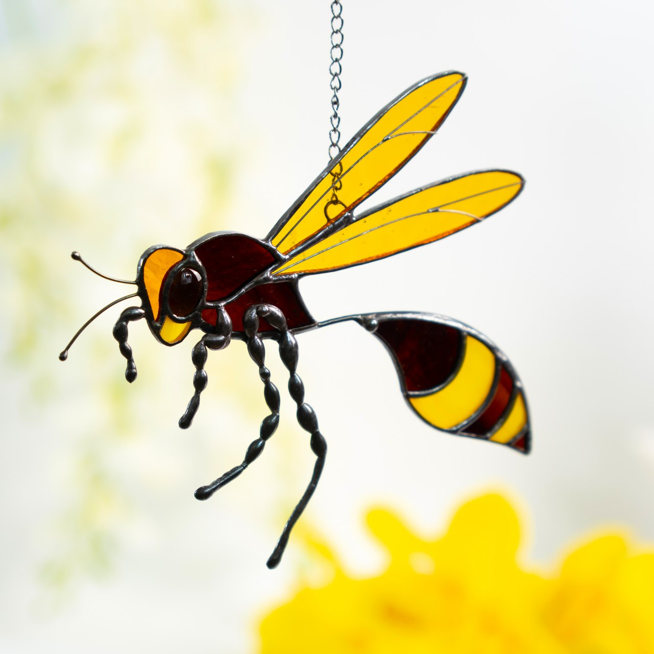 stained glass bumblebee suncatcher