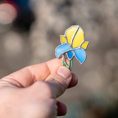 Stained glass yellow and blue iris brooch 