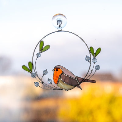 Stained glass robin bird with the mistletoe of wire suncatcher 