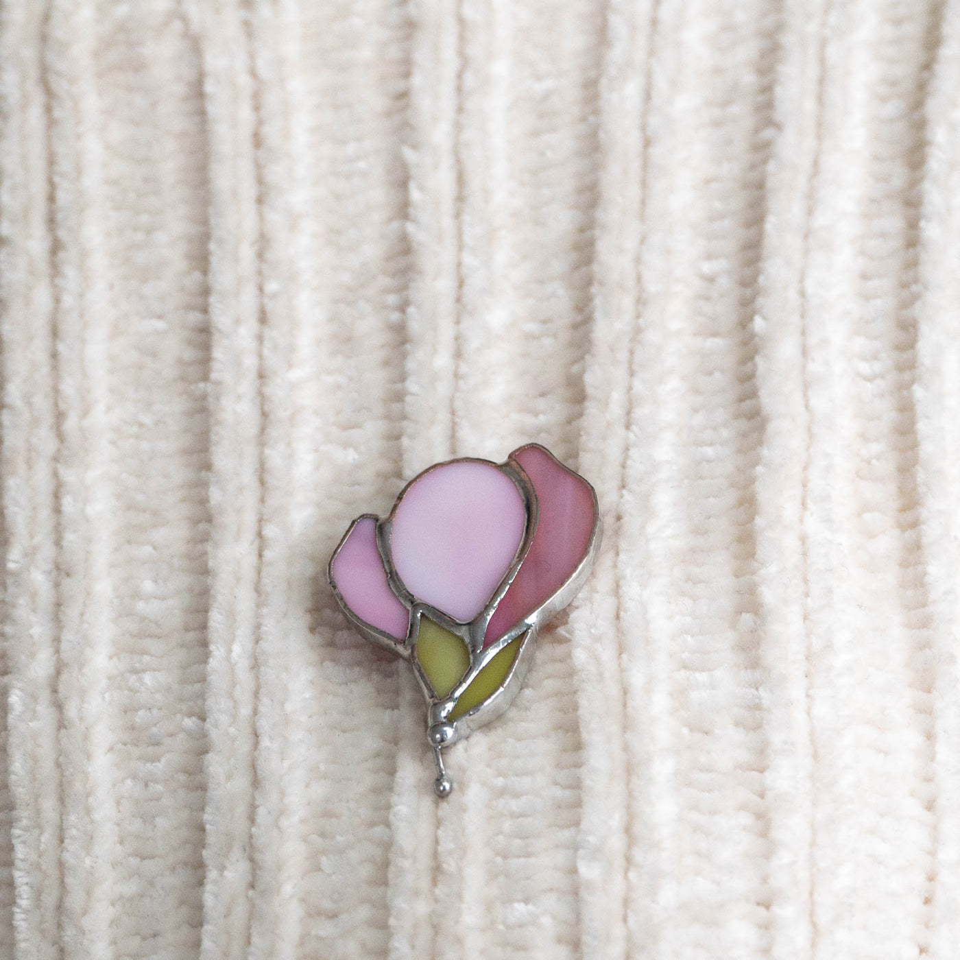 Zoomed stained glass magnolia pin