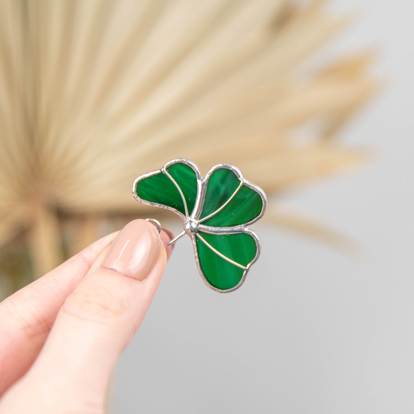 Three leaf clover brooch pin of stained glass