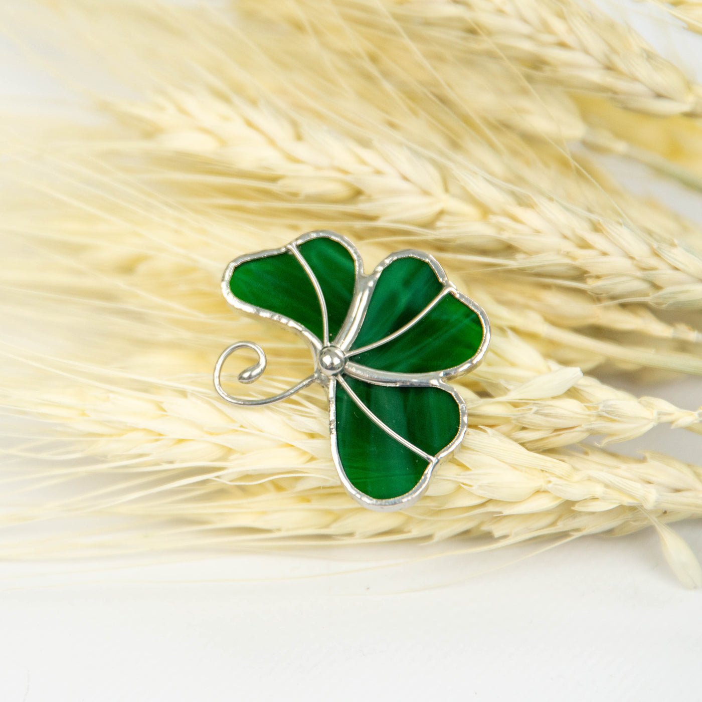 Three leaf clover brooch of stained glass