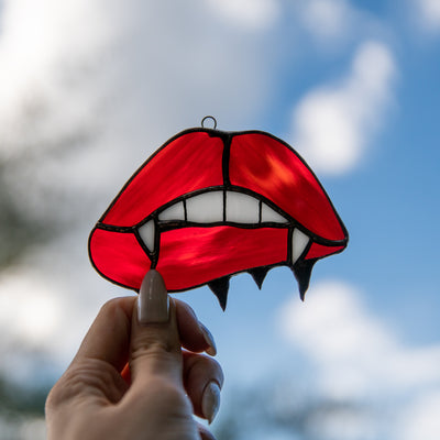Vampire lips suncatcher of stained glass for Halloween