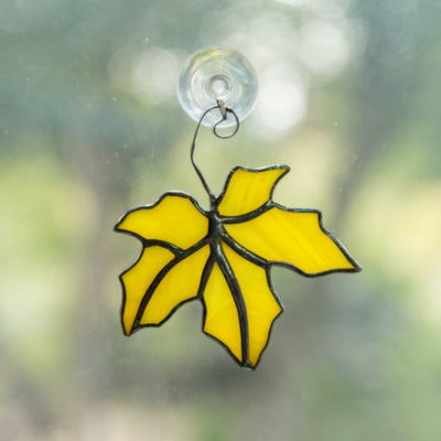 Stained glass yellow maple leaf window hanging for home decor